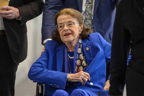 Sen.Feinstein released from hospital after falling in her San Francisco home